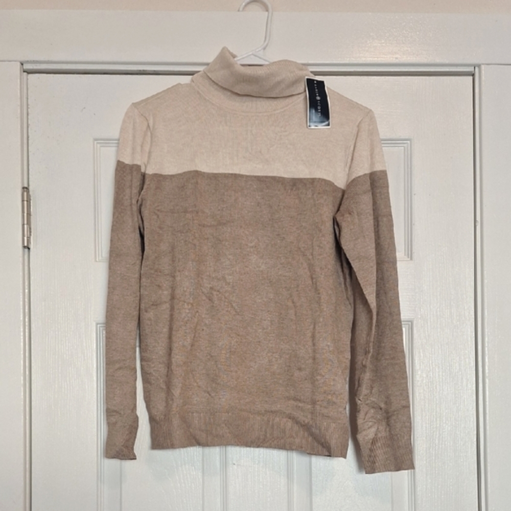 Two-Tone Pullover Sweater